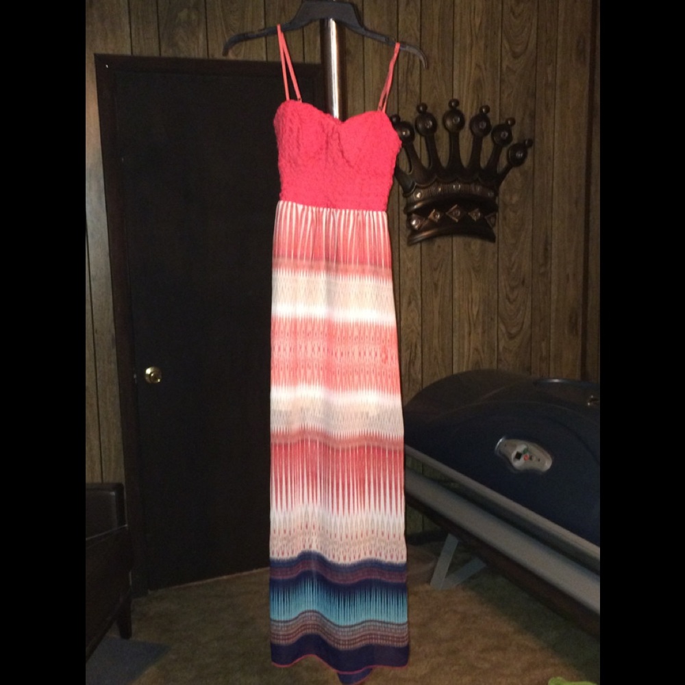 Trixxi Maxi Dress Sz Medium Read Desc. for Color